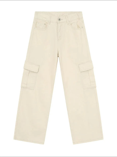 ab786548-87c7-416d-9bce-3c5a19d57c79-Max